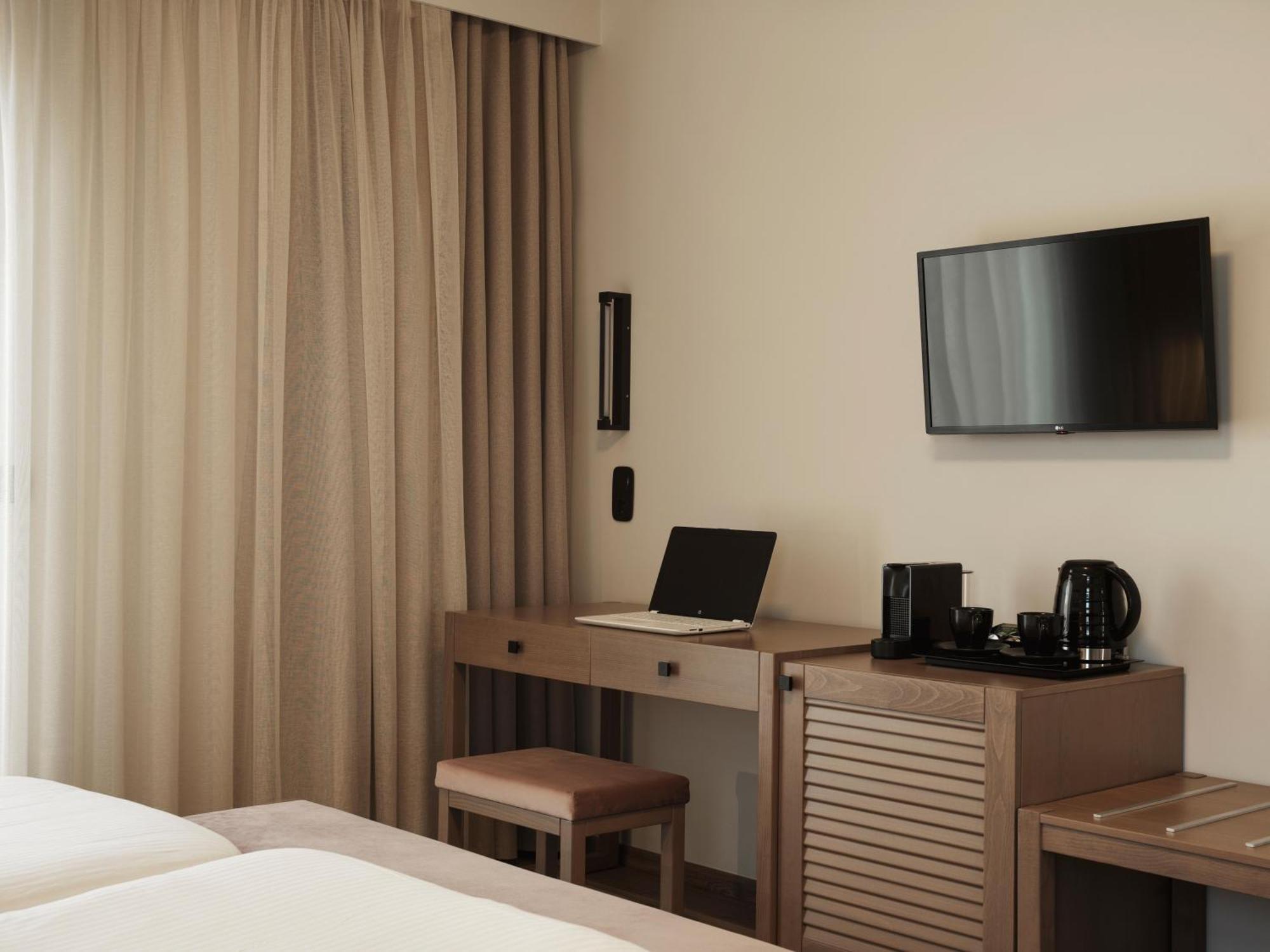 Civitel Attik Rooms & Suites Athena Bagian luar foto